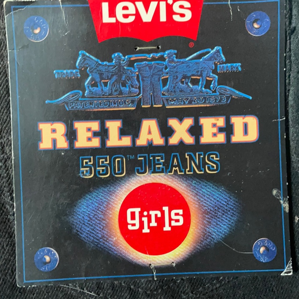 Girls Levi’s 550 relaxed fit